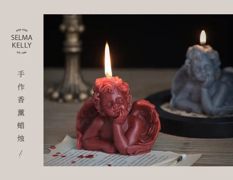 Candela decorativa a forma di angioletto